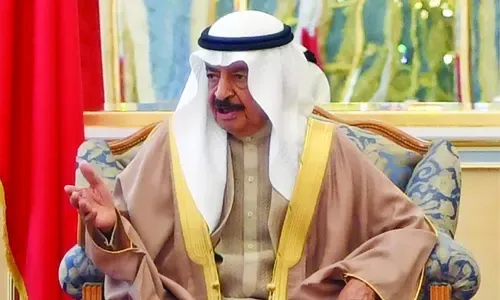 رئيس الوزراء: نحن قريبون من شعبنا