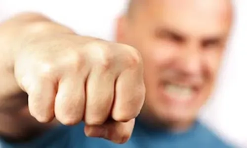 تأييد حكم حبس شقيقين اعتديا على مدين