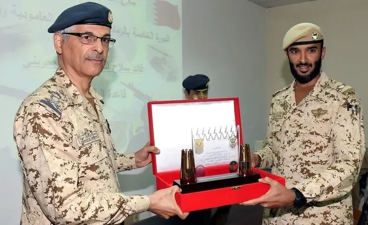 قوة دفاع البحرين تقيم حفل تخريج