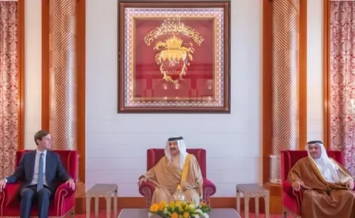 البحرين والولايات المتحدة ملتزمتان بتعزيز العلاقات