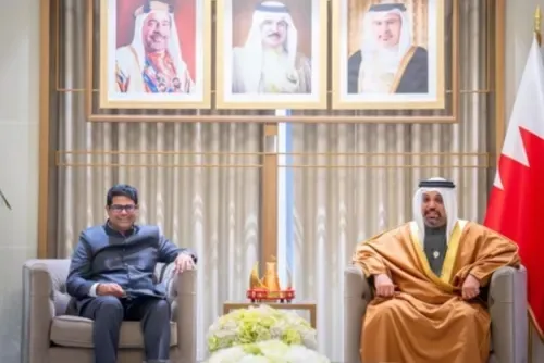 Bahrain’s Finance Minister Meets Indian Ambassador to Strengthen Economic Ties