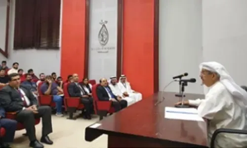 العمل الجاد طريق نحو مستقبل أكثر إشراقاً: الرئيس التنفيذي لمجموعة البركة المصرفية يخاطب طلاب جامعة البحرين