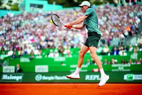 Sinner and Alcaraz start fast on Monte Carlo clay in race for No.1