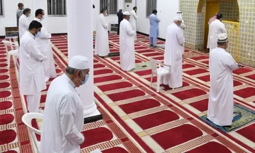 Two Bahrain mosques shut down for violating anti-Covid-19 measures