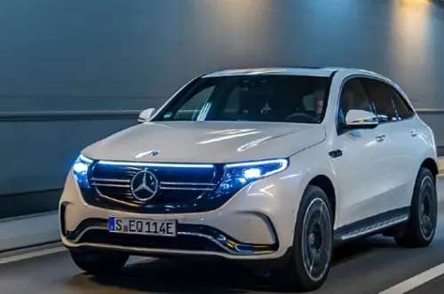 Mercedes bets on evolution as Tesla touts revolution in automated driving