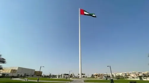 إصابة 12 شخصاً جراء سقوط شظايا في عجمان عقب اعتراض دفاعي جوي