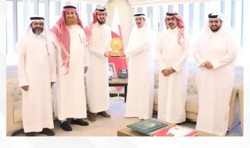 وزير العدل يكرم الفائزين البحرينيين في مسابقة الملك عبد العزيز الدولية للقرآن الكريم