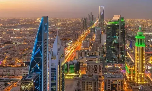 المملكة العربية السعودية ترفع قيود السفر عن القادمين من ست دول