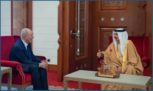 البحرين والمغرب تؤكدان على روابط الأخوة في لقاء ملكي