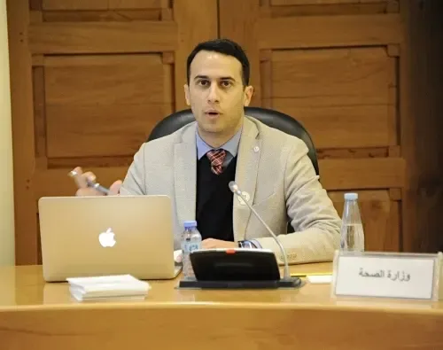 المستشفيات العامة تعمل بشكل طبيعي