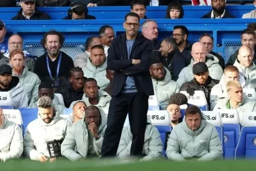 Rosenior admits Chelsea in ‘difficult place’