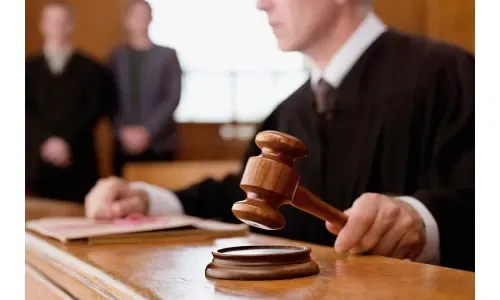 Bahrain court orders healthcare institution to pay ex-employee BD10,000 in unsettled dues