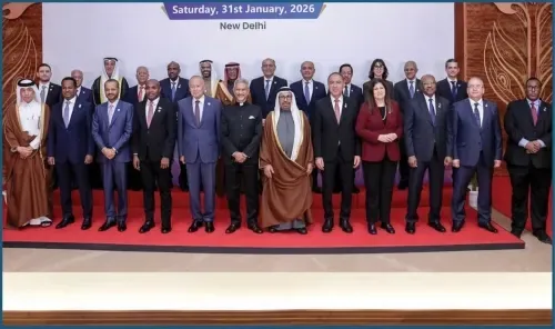 البحرين تدعو إلى توسيع التعاون العربي الهندي في القطاعات الرئيسية