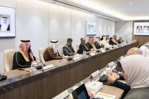 لجنة مشتركة تستعرض تقدم البرنامج الحكومي