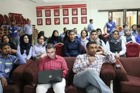موظفو ألبا يواصلون احتجاجهم