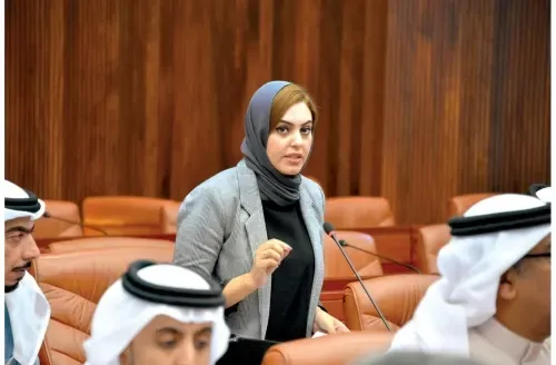 التركيز على مقترح لتثبيت البحرينيين في الوظائف الدائمة بالوزارات