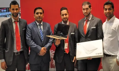 LG gram - أخف حاسوب محمول في العالم