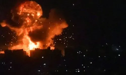 قصف إسرائيلي مكثف يهز بيروت قبيل ذكرى الحرب