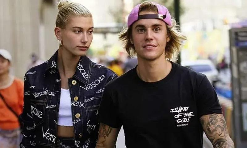 Bieber, Baldwin discuss marriage