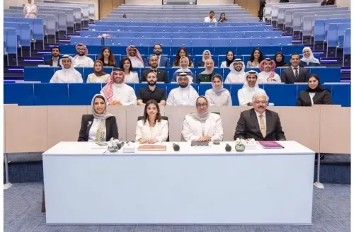 مشروع "لامع" يختتم تحدي المجموعة الأول بتركيز على المناظرة والتفكير النقدي