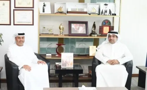 التركيز على تعزيز العلاقات بين البحرين والإمارات