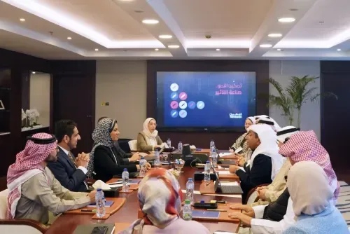 غرفة البحرين و"تمكين" تناقشان برامج جديدة