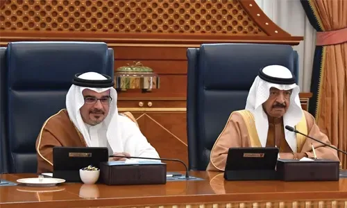 رئيس الوزراء يشيد بضبط خلية إرهابية