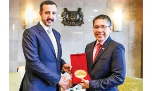 العلاقات البحرينية السنغافورية "على المسار الصحيح"