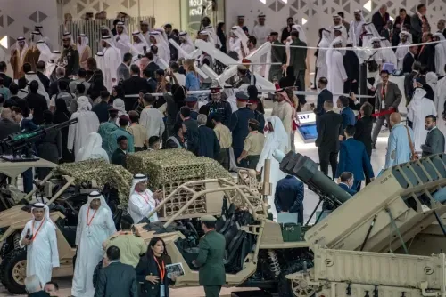 الإمارات تنفق مليارات الدولارات على أسلحة محلية الصنع في معرض دفاعي