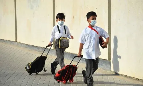 فرحة العودة إلى المدارس تغمر الأطفال في البحرين!