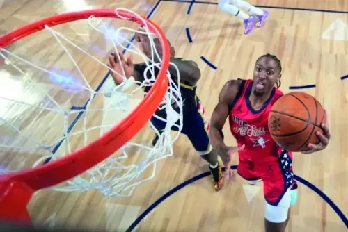 نجوم الولايات المتحدة الشباب يهزمون فريق "سترايبس" في نهائي بطولة كل النجوم (NBA)