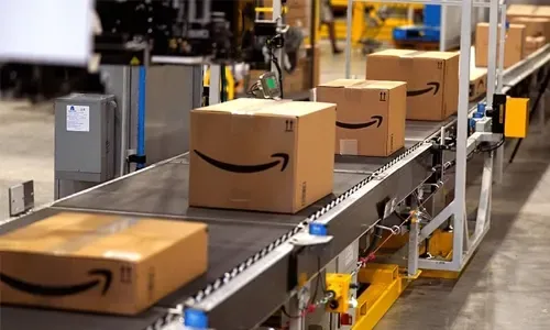 «Amazon» تمنح عملاق التجارة الإلكترونية نطاق إنترنت خاصاً بها