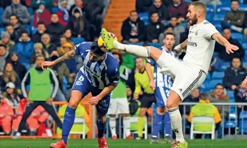 ريال مدريد يقلص الفارق في الصدارة