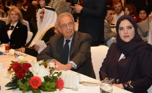 الإعلان شهادة على رؤية جلالة الملك حمد