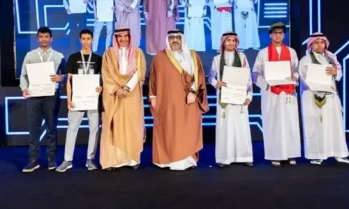 اختتام هاكاثون الخليج الثاني للذكاء الاصطناعي في التعليم بنجاح