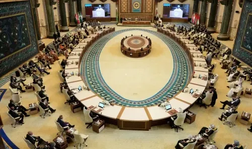 القادة العرب يدعون إلى دعم دولي عاجل لإعادة إعمار غزة في قمة بغداد