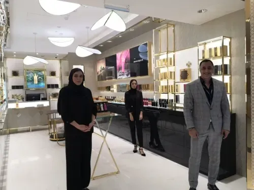 مجموعة الحواج تفتتح بوتيك عطور "مونتال" في مجمع السيف