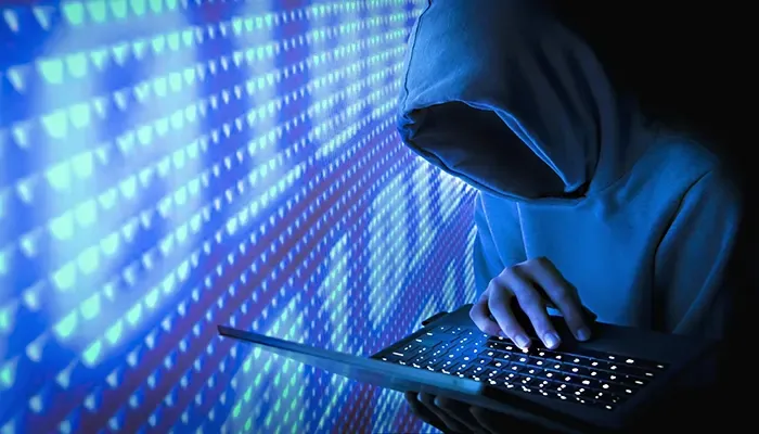 الكشف عن روابط بين حسابات إلكترونية إرهابية وإيران
