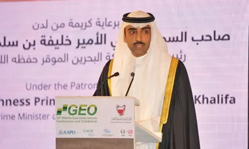 الوزير: التكنولوجيا ركيزة أساسية في قطاع النفط