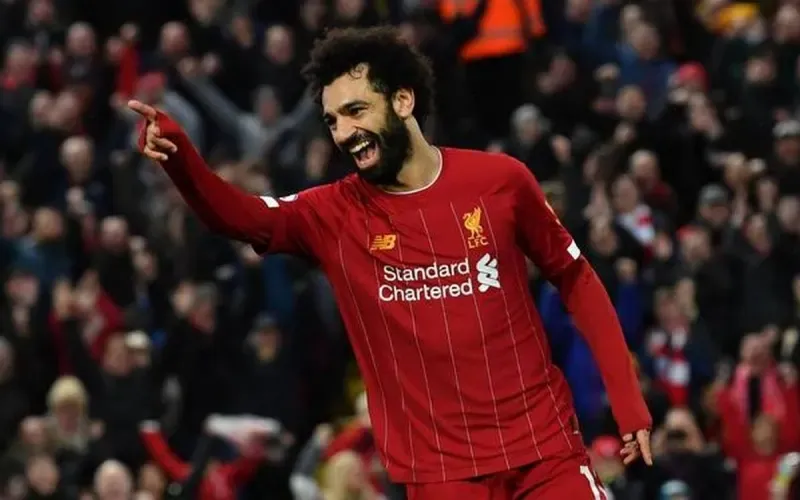 Liverpool move 22 points clear