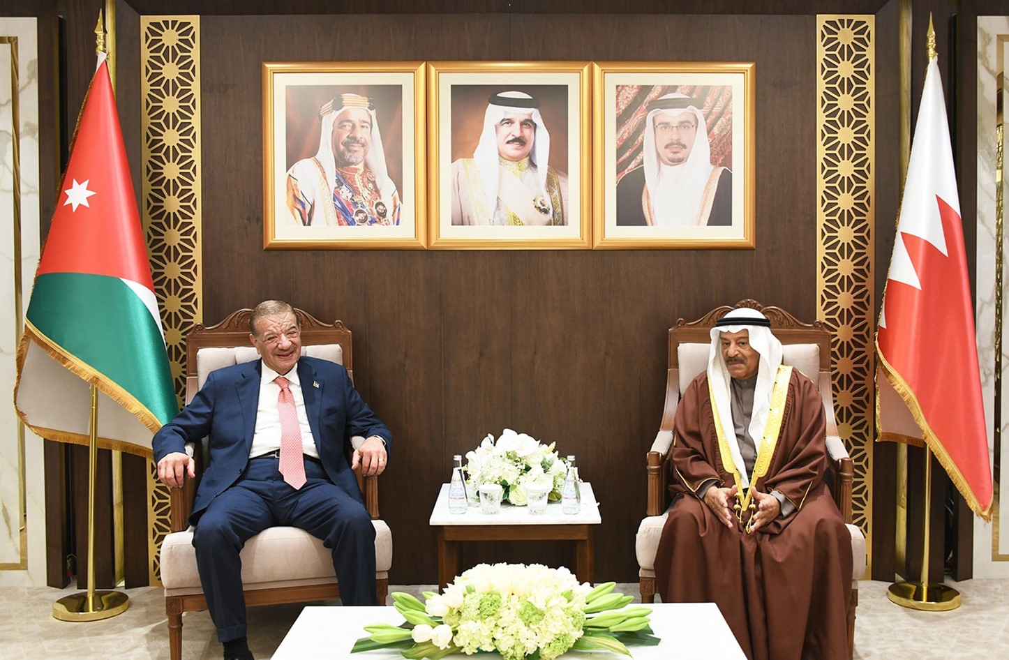 article-image