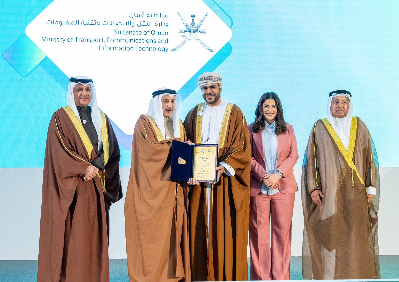 article-image