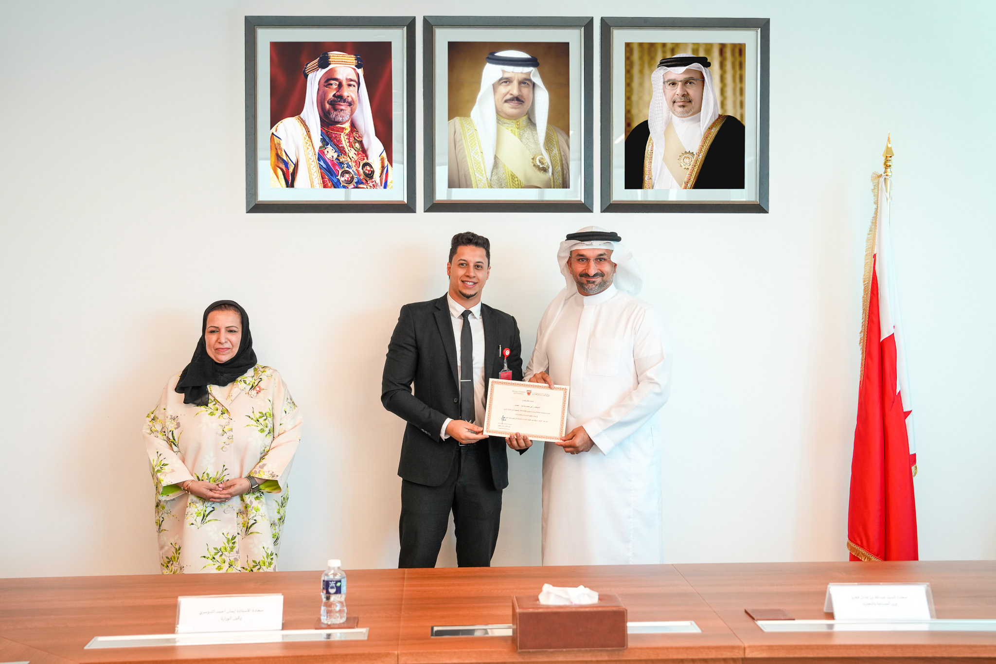 article-image