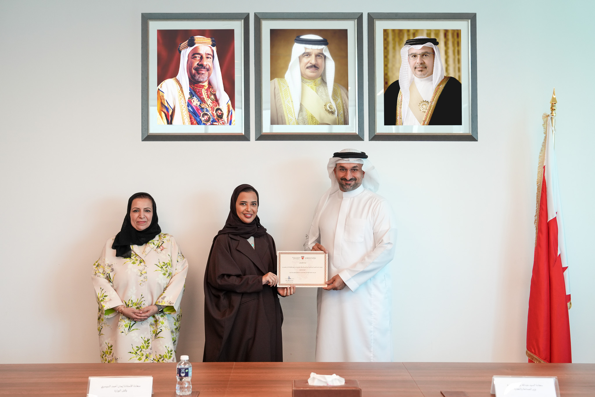article-image