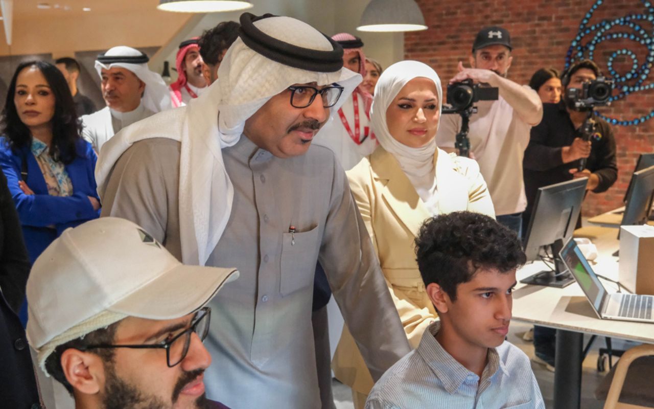 article-image