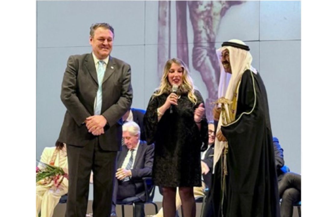 article-image