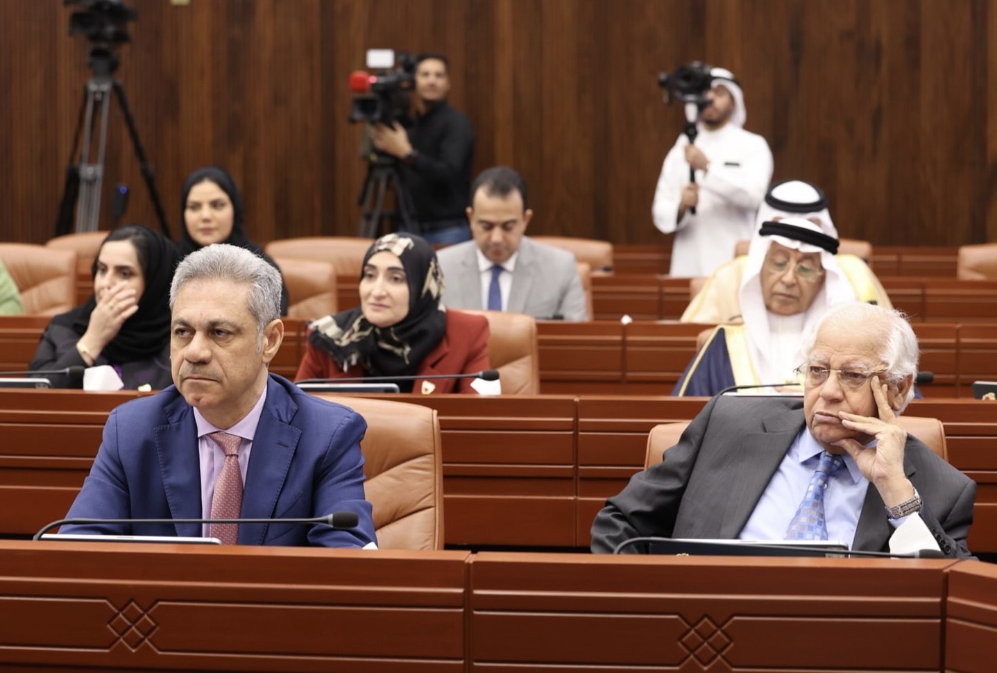 article-image