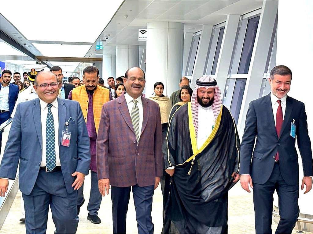 article-image