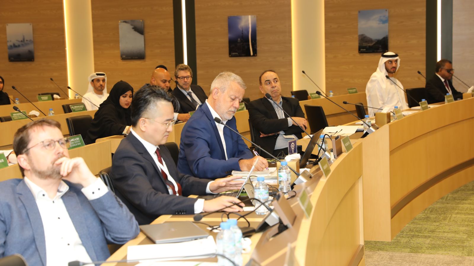 article-image