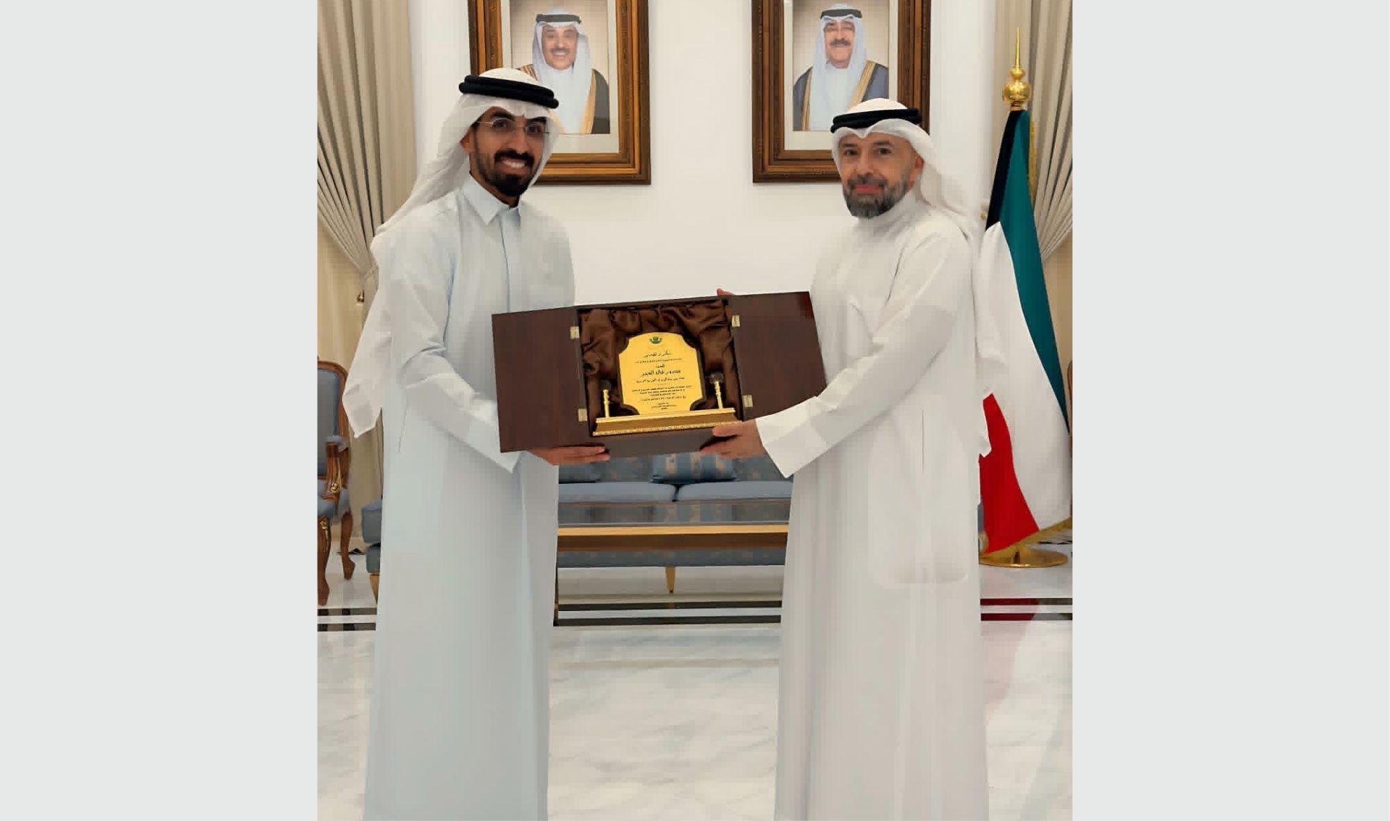 article-image